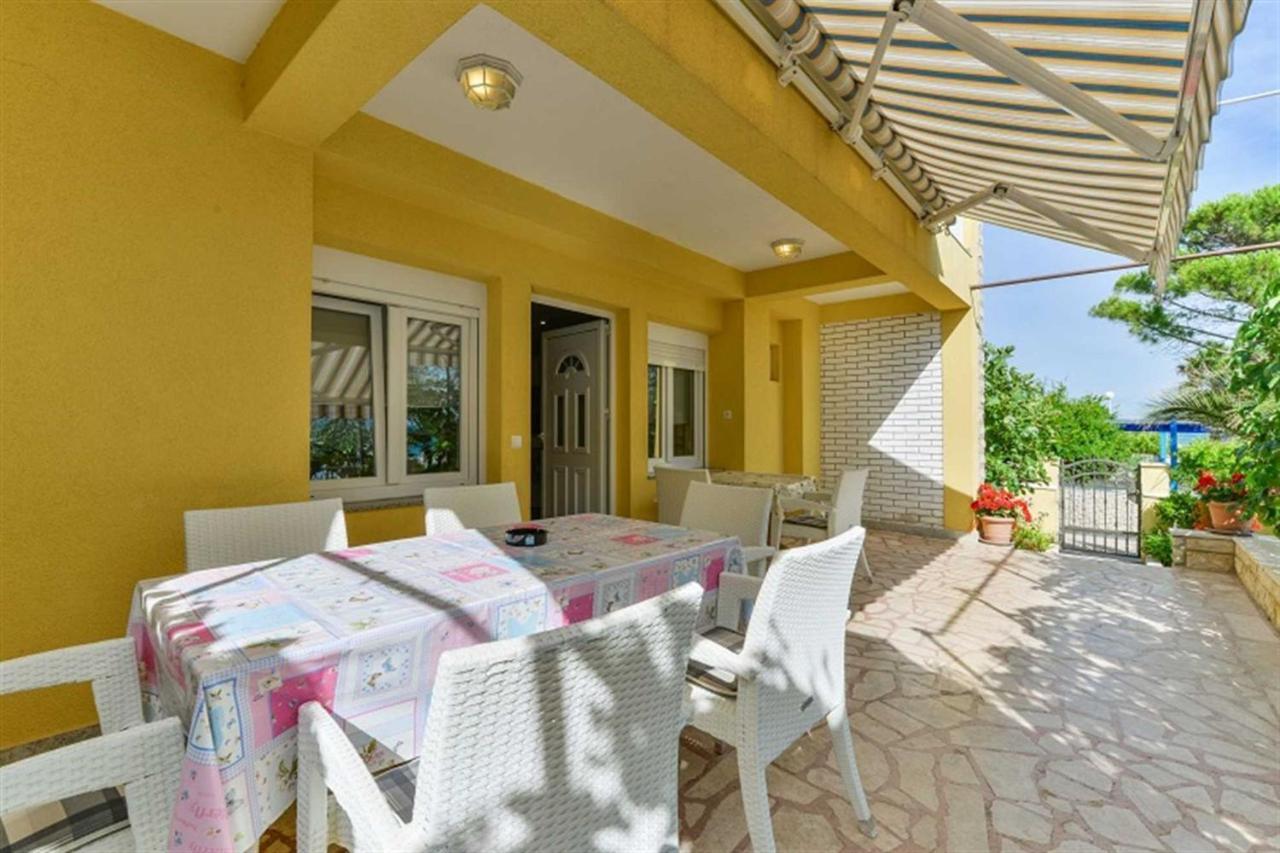 Apartment House Inga Вир Экстерьер фото