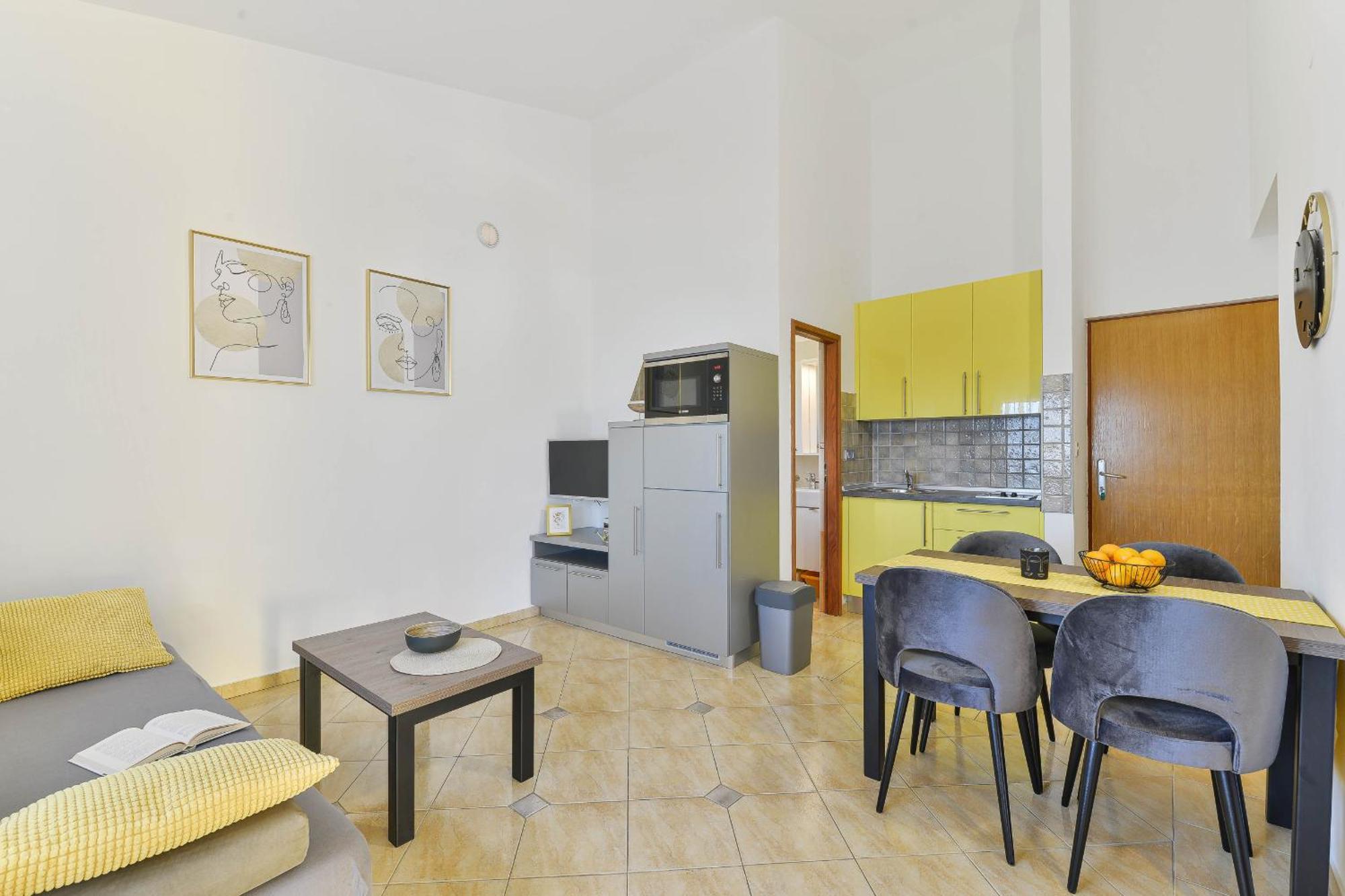 Apartment House Inga Вир Экстерьер фото