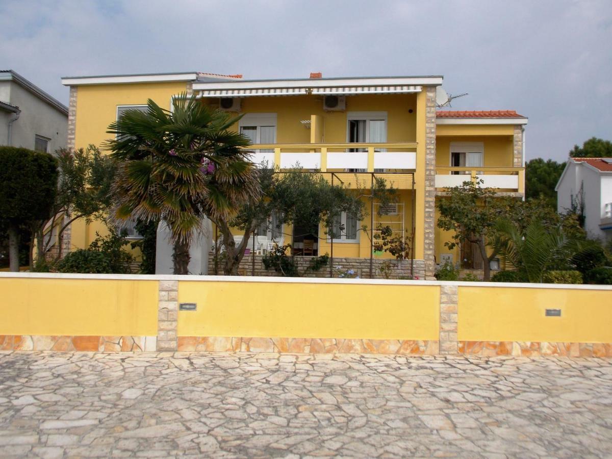 Apartment House Inga Вир Экстерьер фото